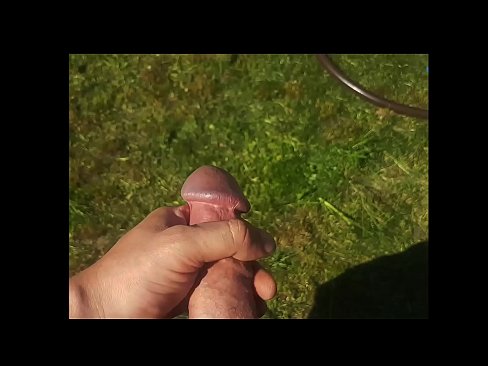 ❤️ Hot hottie si fa scopare la figa rosa e sborra con uno squirt in un giardino estivo ☑ Fottutaal it.tuberxxx.ru ❌️❤