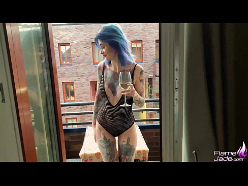❤️ Ragazza tremenda che succhia con un gulp e scopa appassionatamente sotto il cielo aperto ☑ Fottutaal it.tuberxxx.ru ❌️❤